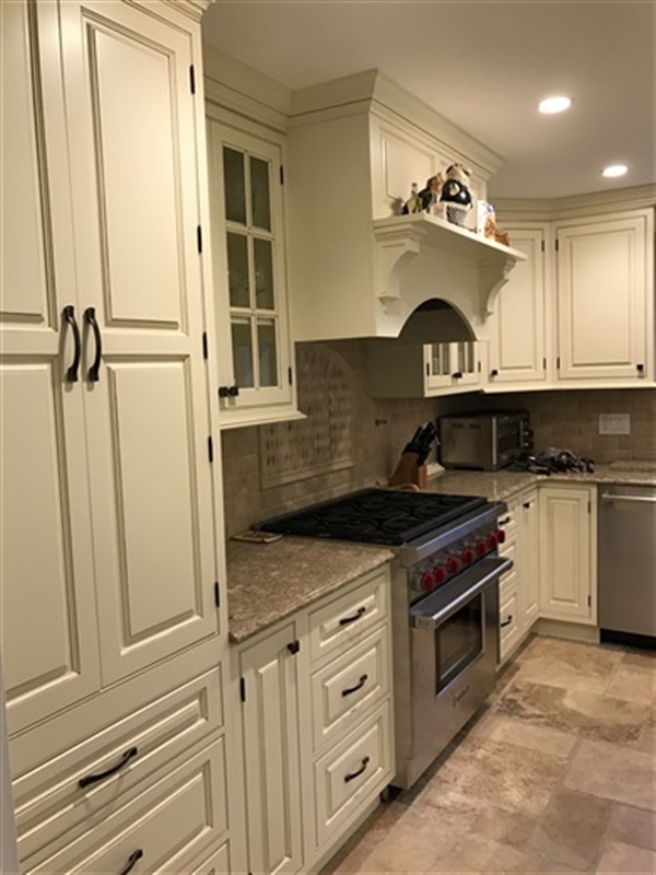 Traditional Kitchen Remodel by J & R Kitchen and Flooring Inc. project photo 8